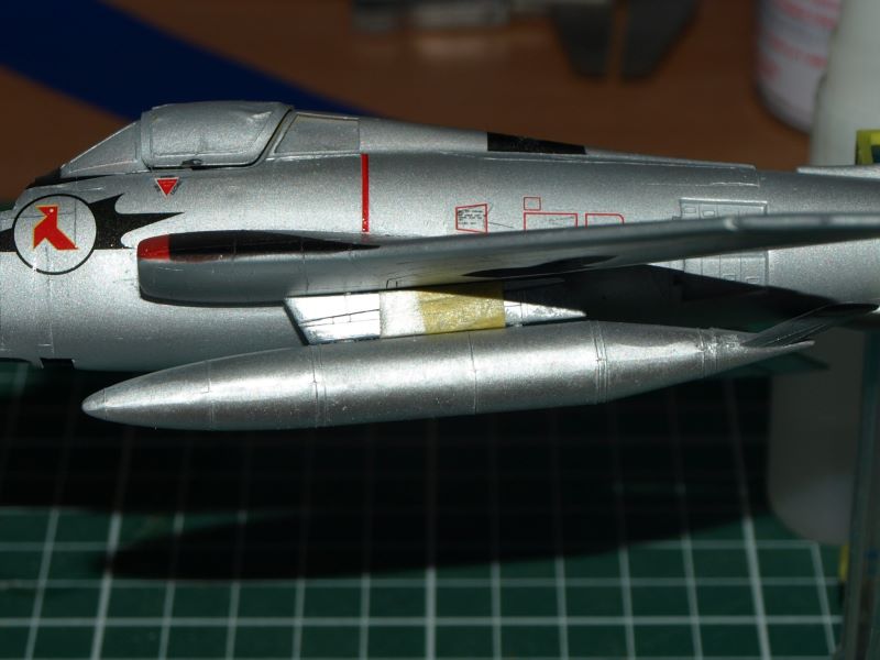 [Concours "Souriez, vous êtes filmés!"] [ITALERI] Republic RF-84F Thunderflash  1/72. fini - Page 5 P1016522