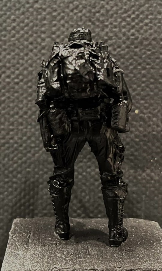 1/16 figurine MAC-V-SOG... il fallait bien que ça arrive Img-2152