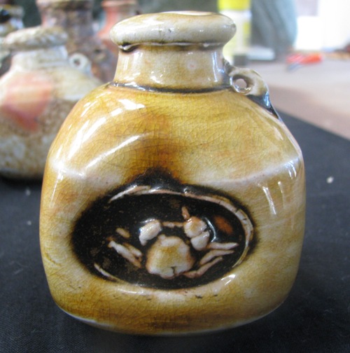 Pics of Chester Nealie pots from his workshop June 2010 Cheste11