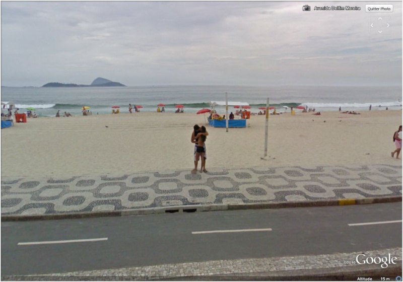 STREET VIEW : Bikini à Rio (Brésil) (((INTERDIT AU MOINS DE 18 ANS))) Couple11