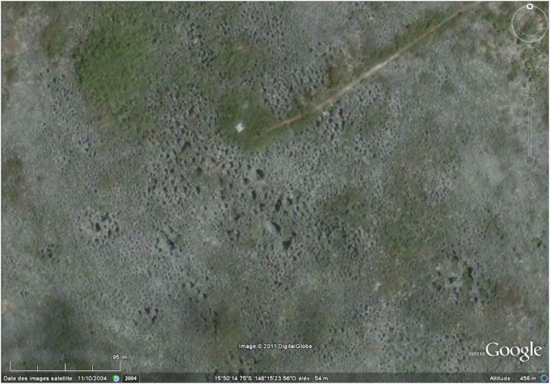 A la découverte des îles de la Polynésie française avec Google Earth (Les Marquises) - Page 3 Phosph10