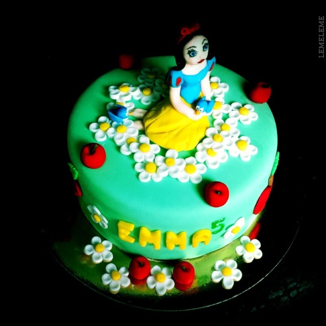 Blanche Neige - Page 10 Img_0510