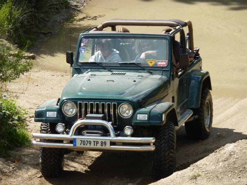 6 ème burgundy jeep trophy 28 et 29 mai 2011 - Page 2 P1000914