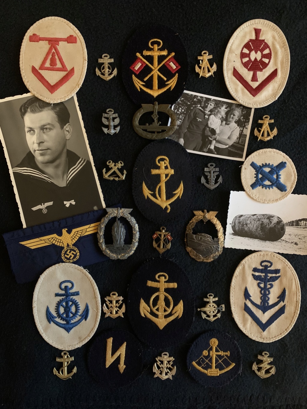 Collection d'insignes Kriegsmarine  4b4aac10
