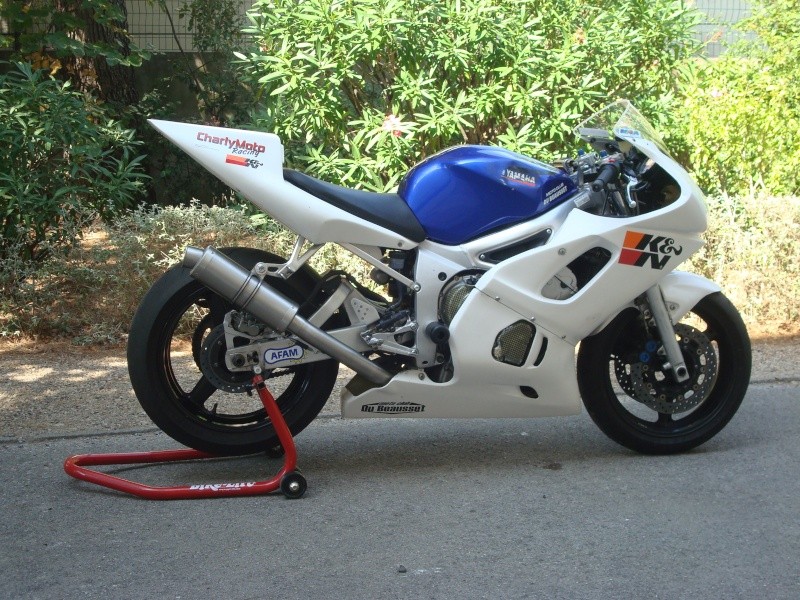 YAMAHA YZFR6 2000