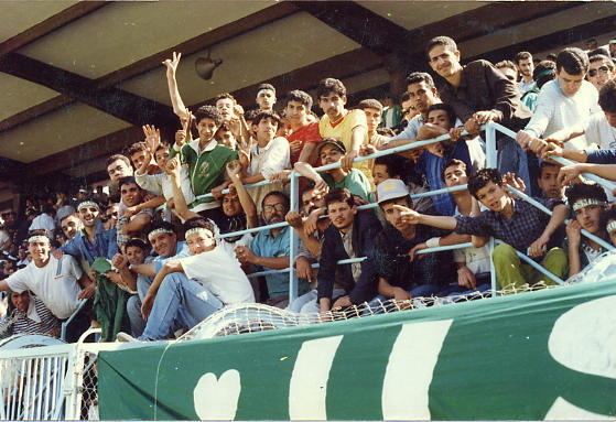 [Nostalgie] Supporters Algériens - Page 5 111_210