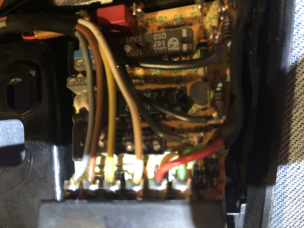 Recherche circuit plafonnier pour R129 Fbe5e310
