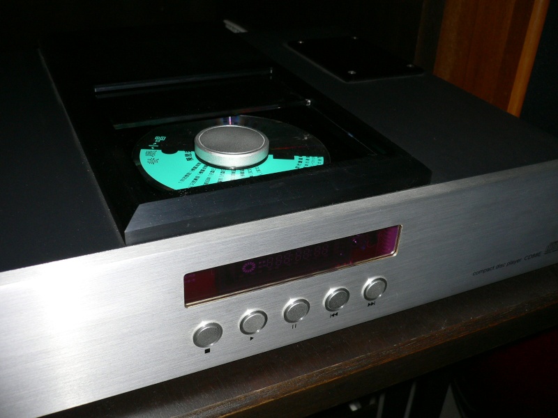 Audiovega CD88E CD Player P1020010