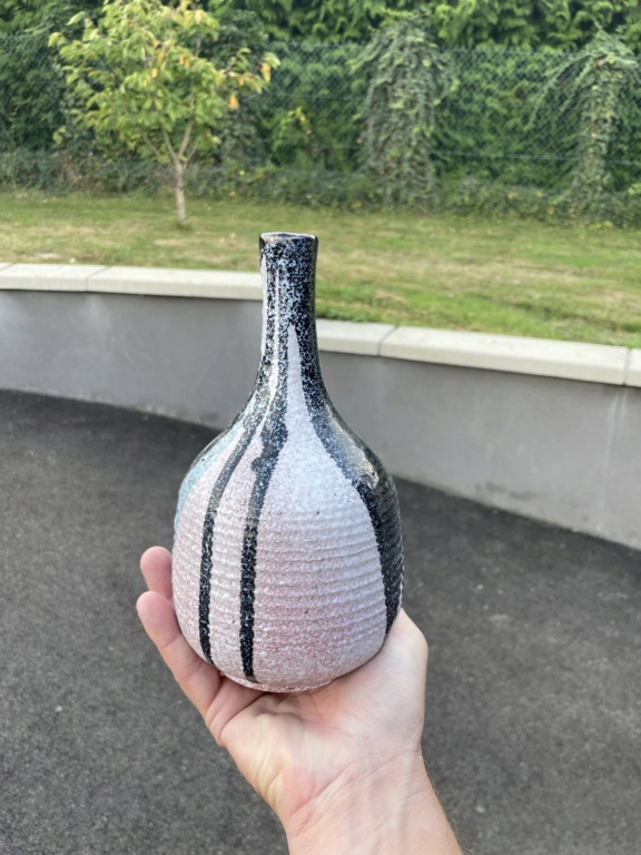 Vase céramique signé  Fb986810