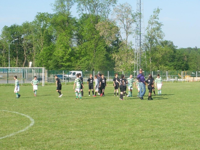 Les U 13 mettent leur calendrier  jour Imgp0017