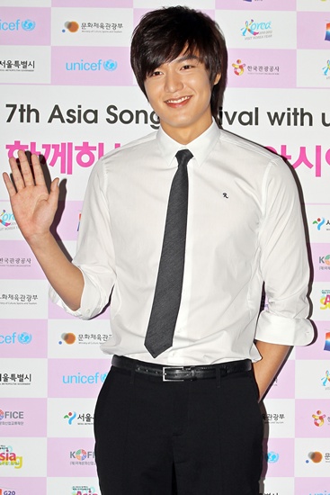 Lee Minho to star in the Korean version of ‘City Hunter’! Minho10