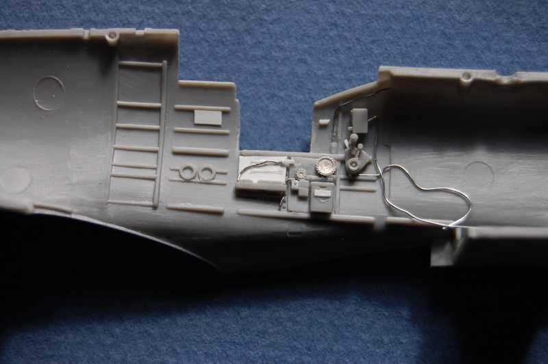 [CONCOURS GUERRE INDO] SPITFIRE MK IXC [HASEGAWA] 1/48 - Page 2 Dsc_5110