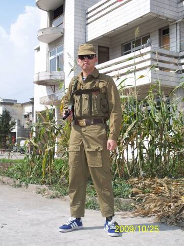 Soviet Mobutu Uniforms (originally posted by nkomo)