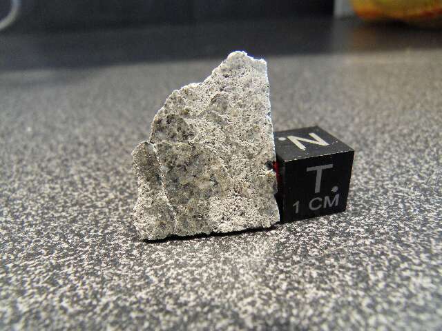 Exposez ici vos meteorites en images - Page 4 Juvina10