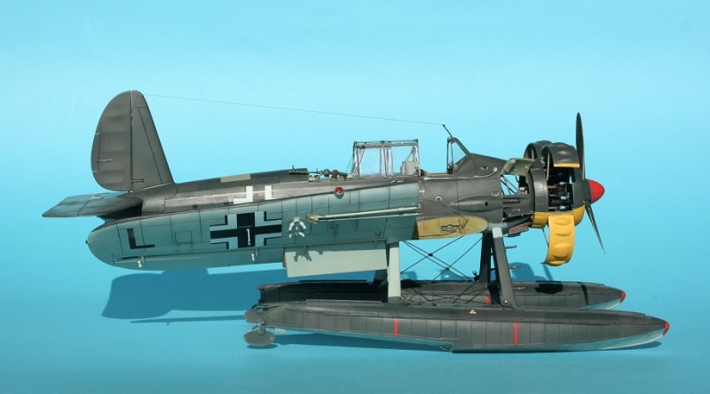 ARADO 196 Revell 1/32 Hahne_10