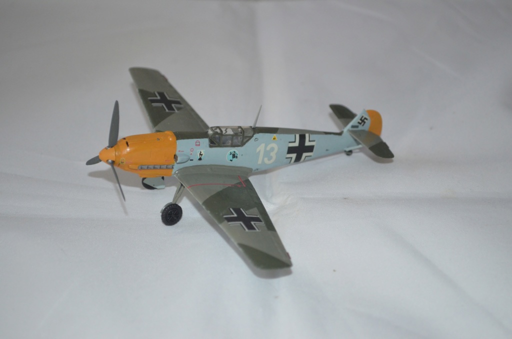 [CHRONO 21] [HASEGAWA] Messerschmitt Bf 109E - FINI Haseg182