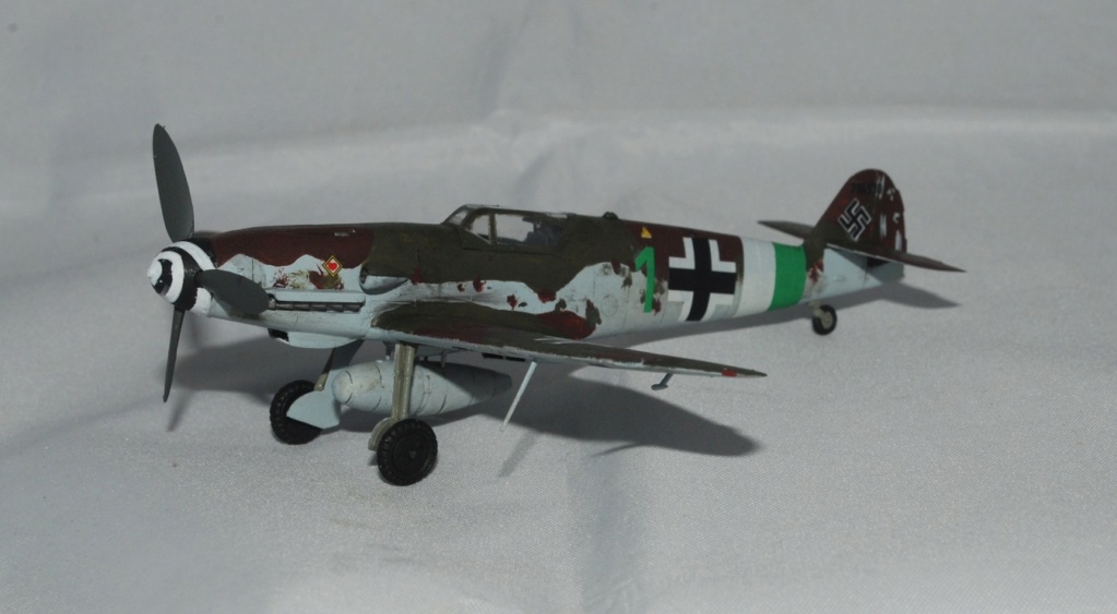 [Hasegawa] Messerschmitt Bf 109G-14AS Hasega91