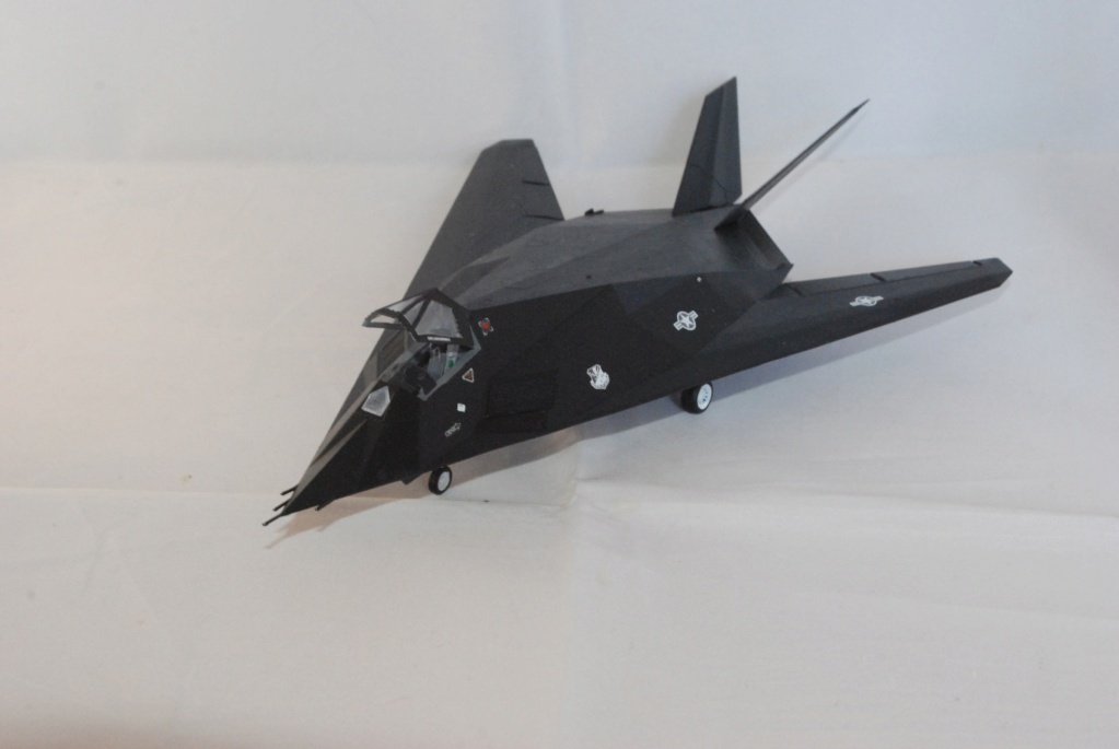 [Italeri] F-117A Nighthawk Itale110