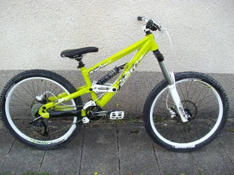 scott voltage fr 30 2010