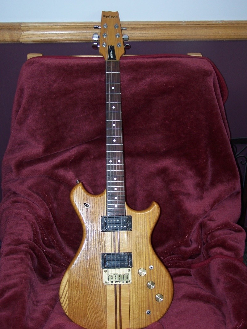 guitar - Armadillo Guitar Adding more Westone type parts ! 100_4713