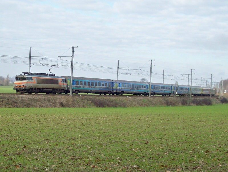 Photos et vidéos de la ligne Bordeaux - Toulouse - Narbonne - Sète (2007-2013) - Page 2 Photo_35