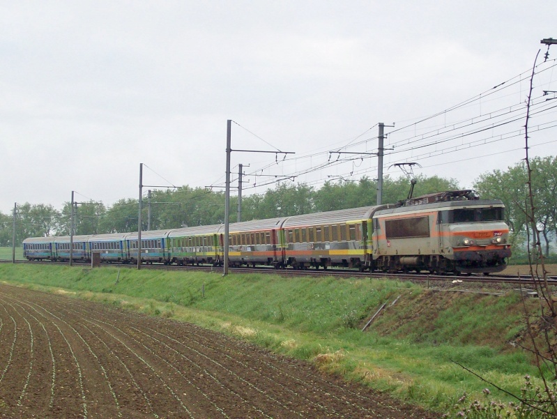 Photos et vidéos de la ligne Bordeaux - Toulouse - Narbonne - Sète (2007-2013) - Page 2 Photos89