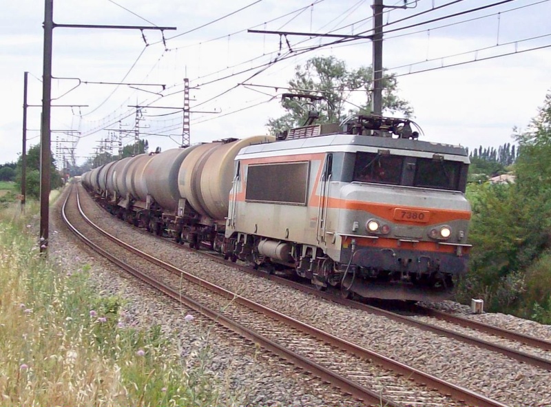 Photos et vidéos de la ligne Bordeaux - Toulouse - Narbonne - Sète (2007-2013) - Page 4 Trains20