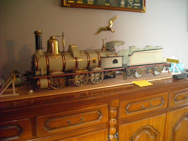 La locomotive de Bricoletout Dscn0510