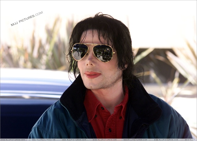 Michael Jackson no 50º American Bandstand 2002 01211