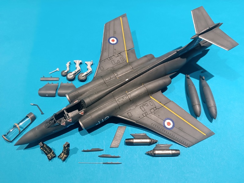 [Airfix] Blackburn Buccaneer - Page 6 Black298