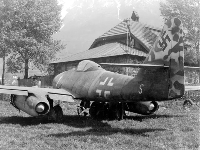 (GB JICEHEM) [Academy] Messerschmitt Me 262A-1a Schwalbe   1/72 - Page 4 Messer79