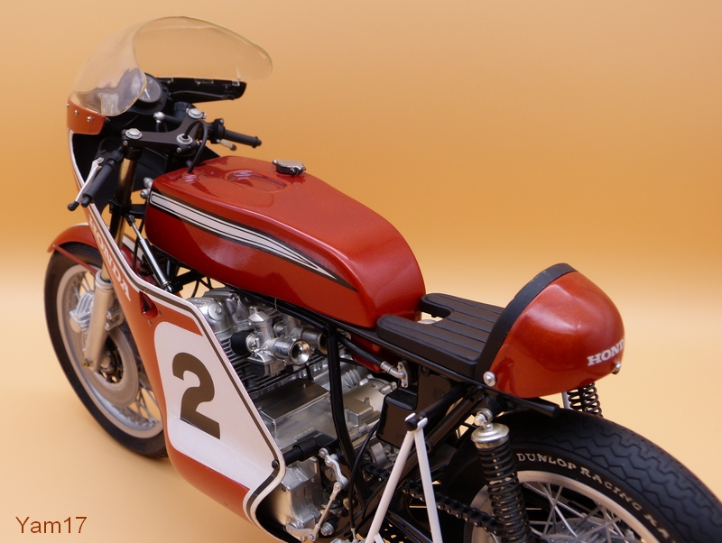 Honda CB 750 Racing [Tamiya, 1/6 ème] Cb_day11