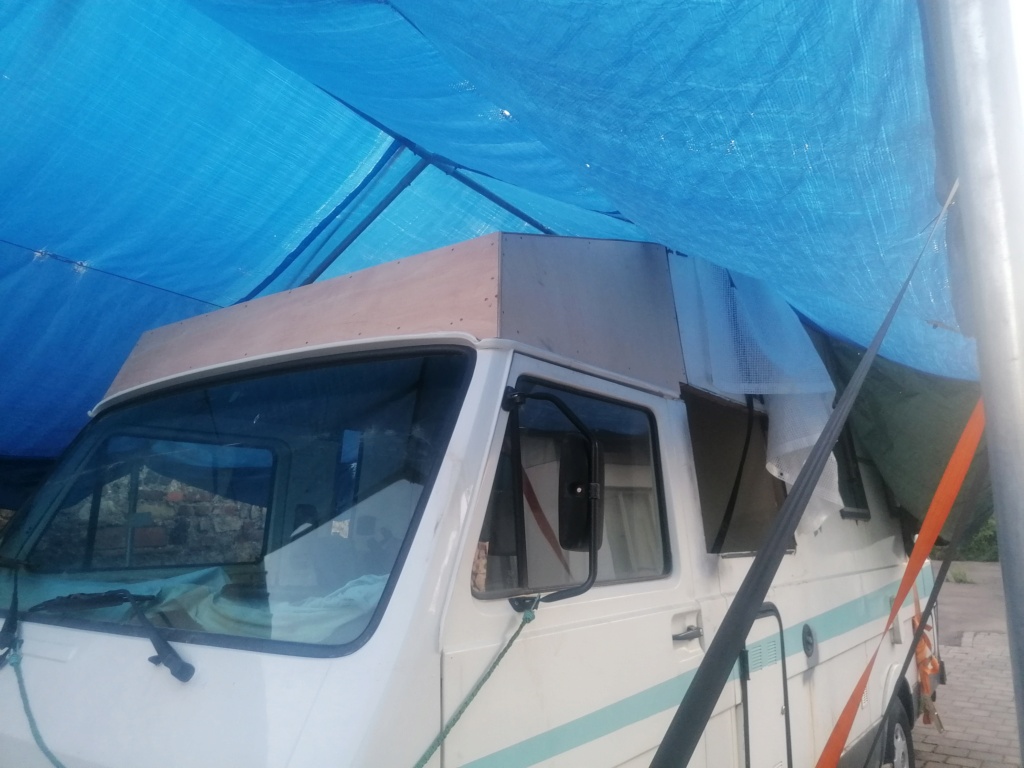 Restauration d'un vw LT camping-car fabrication C.Voisin  1111
