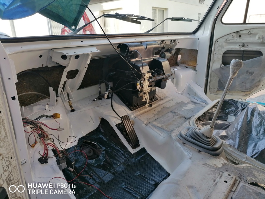Restauration d'un vw LT camping-car fabrication C.Voisin  212