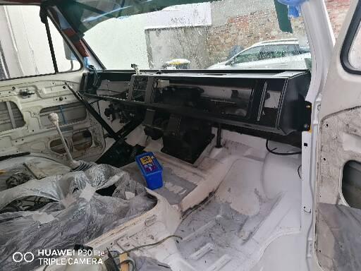 Restauration d'un vw LT camping-car fabrication C.Voisin  513