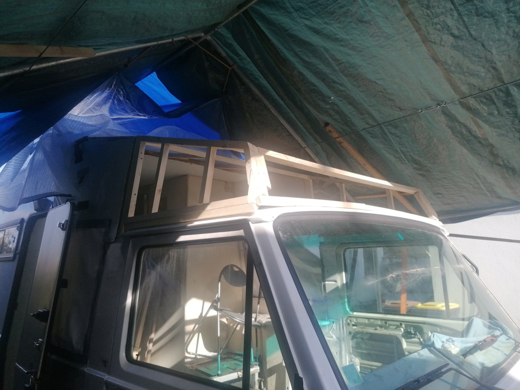 Restauration d'un vw LT camping-car fabrication C.Voisin  811