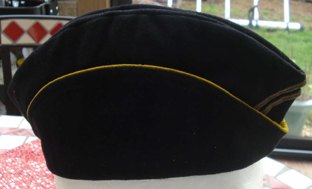 Bonnet de Police modèle 1897 de Lieutenant de Chasseur à pieds (Vendu) Dsc02211