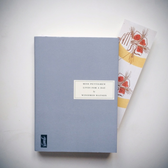 Les Marque-Pages Persephone Books Miss-p10