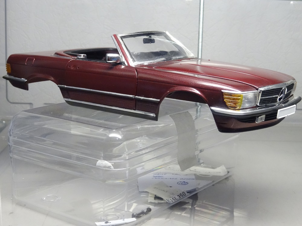 MERCEDES 300 SL W107 NOREV 1/18 Merced56