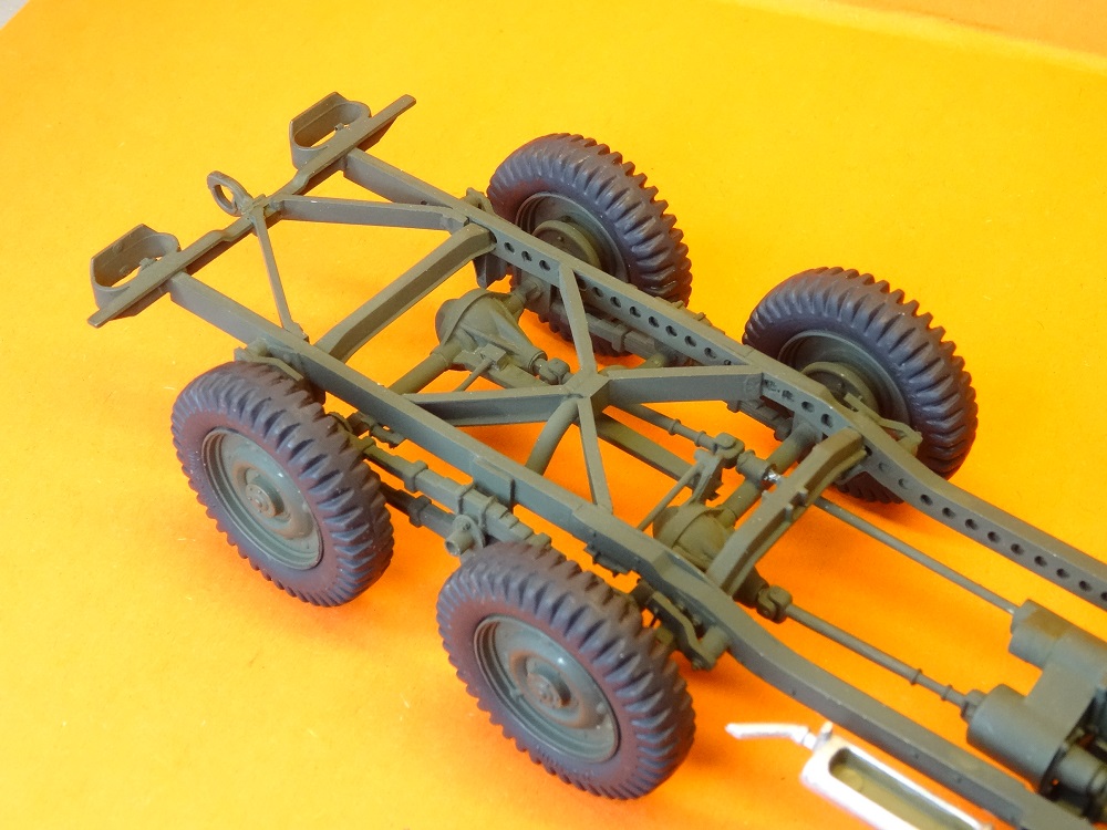 JEEP MT-Tug 6x6 kit de base ITALERI N° 6355 1/24 TERMINEE - Page 10 Mt-tug87