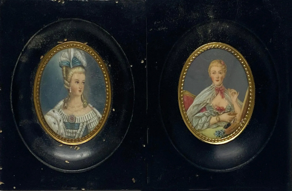 Collection : miniatures de Marie Antoinette et de ses proches - Page 21 Tzolzo39