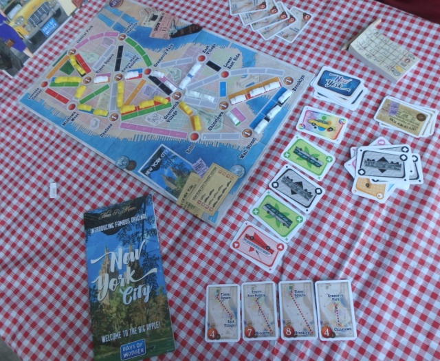 Jeux de voyage ou en petit format  (travel board games) Jeu_le19