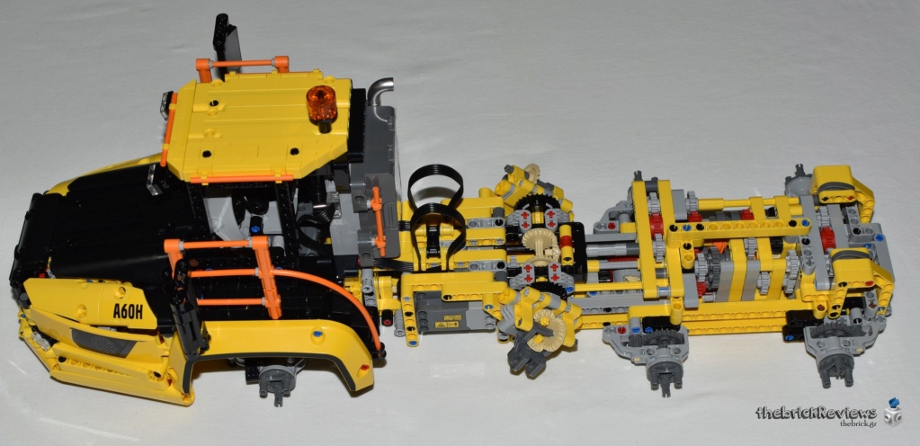 ThebrickReview: LEGO Technic 42114 Volvo 6x6 Articulated Hauler Dsc_1718