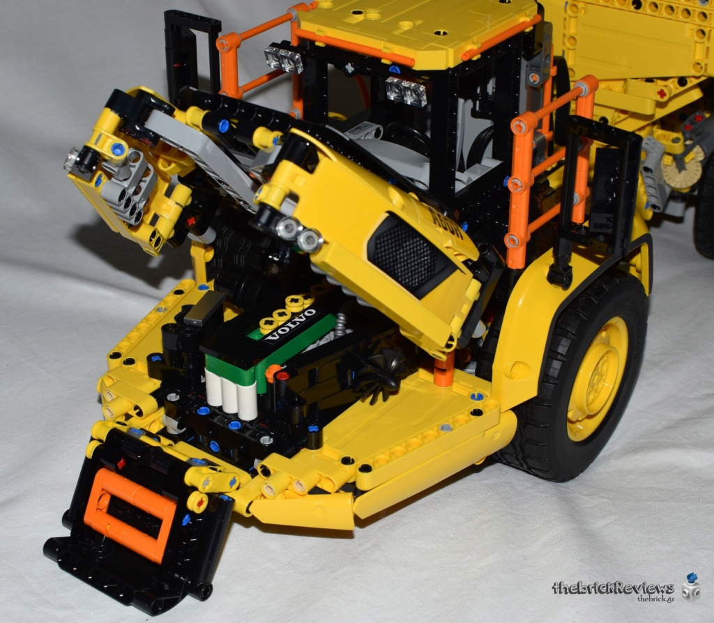ThebrickReview: LEGO Technic 42114 Volvo 6x6 Articulated Hauler Dsc_1721