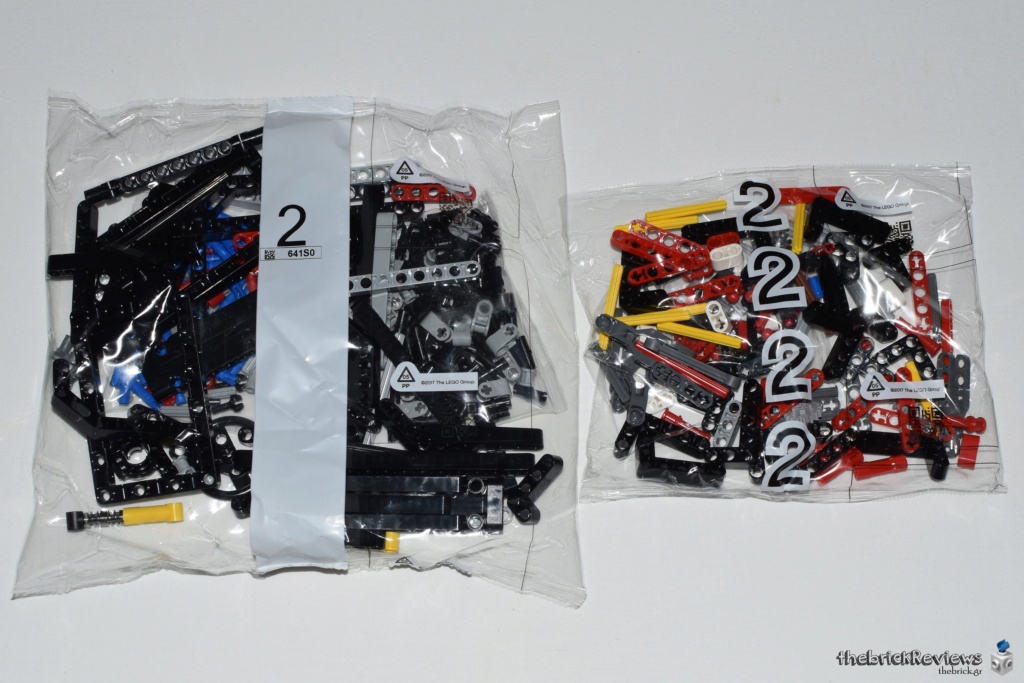 ThebrickReview: LEGO Technic 42125 Ferrari 488 GTE ''AF Corse #51'' Dsc_2218