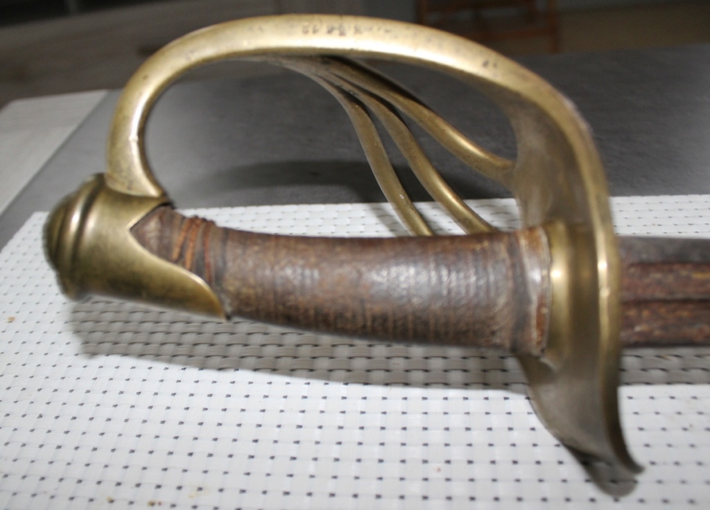 Identification et estimation de 1 sabre Fr? Sabre_10