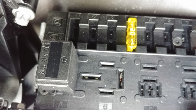 PROBLEME DE TOIT ELECTRIQUE SUR MA BELLE - Page 2 20190811