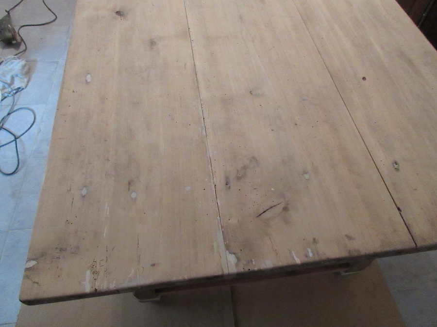 Une vielle "table de ferme" réabilitée Img_1715