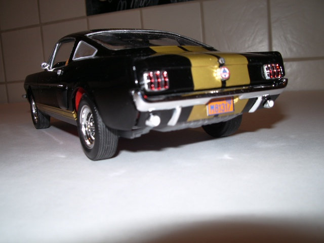 mustang SHELBY GT-350H 1966  de chez revell au 1/24 - Page 2 2717