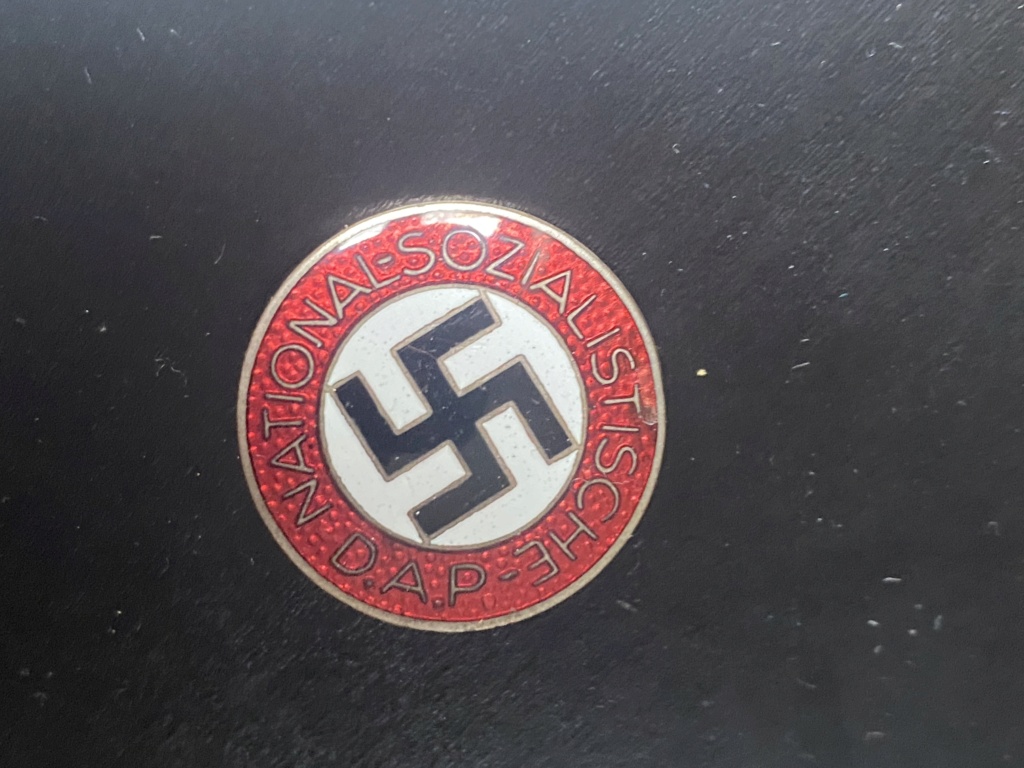 Badge du NSDAP 1dd0a310